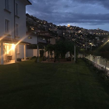 B&B Virginia Monte San Biagio Buitenkant foto